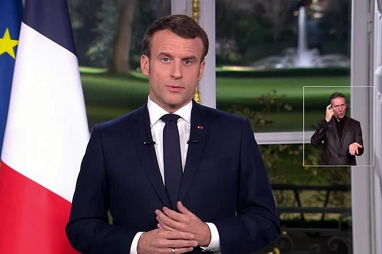 法国总统马克龙发表2020元旦讲话