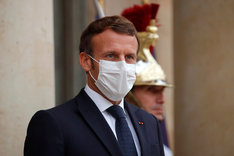 戴口罩的法国总统马克龙
