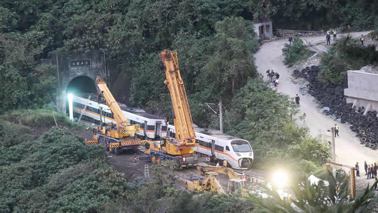 台湾火车事故